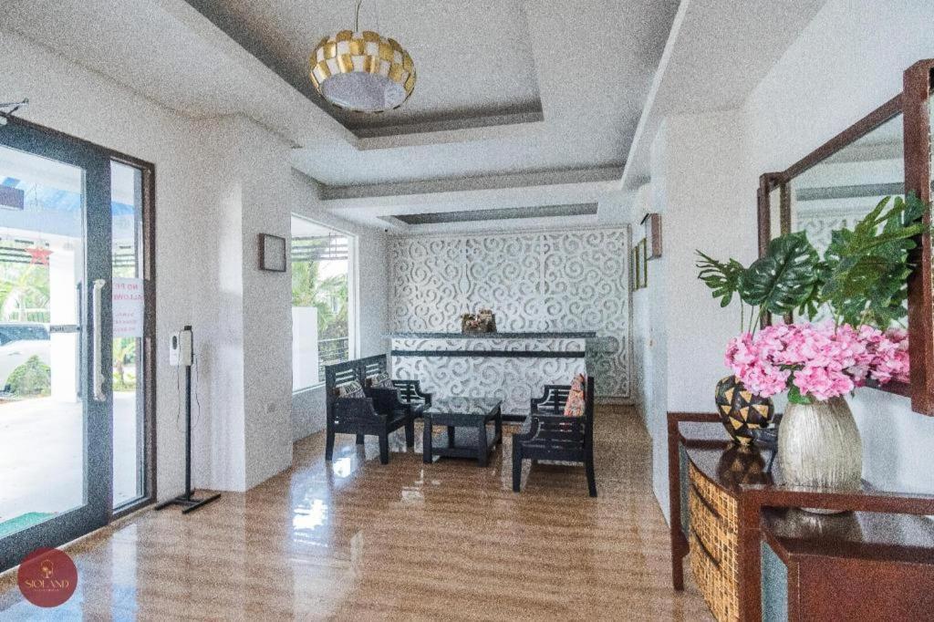 Quezon Premier Hotel Lucena Dış mekan fotoğraf